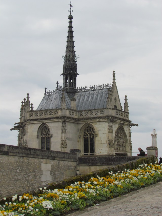 Saint-Hubert's Chapel was once part of a larger building. The Chapel is a tiny place with no seating but it is where Leonardo Da Vinci asked to be buried.