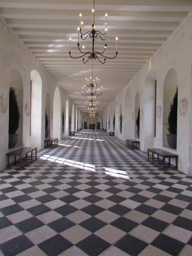 The castle was originally just the large part on the right side. Eventually Catherine had them continue it across to the other side of the river. In that first floor of that added portion was this Gallery. With a fire place on either end, it made a magnificent ball room.