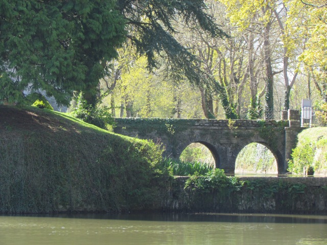 Even the bridges across the moat were photogenic.