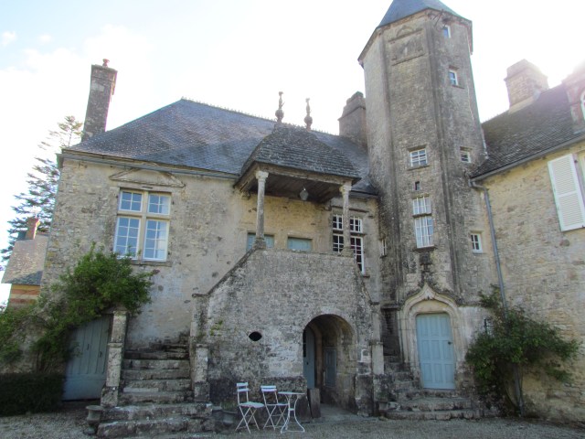 On the left side of the chateau is where our room is. There are apparently 2 rooms up here which originally were accessible by these stairs. We're not sure what's in the room on the left - ours is on the right. the access to both rooms is now around the back.